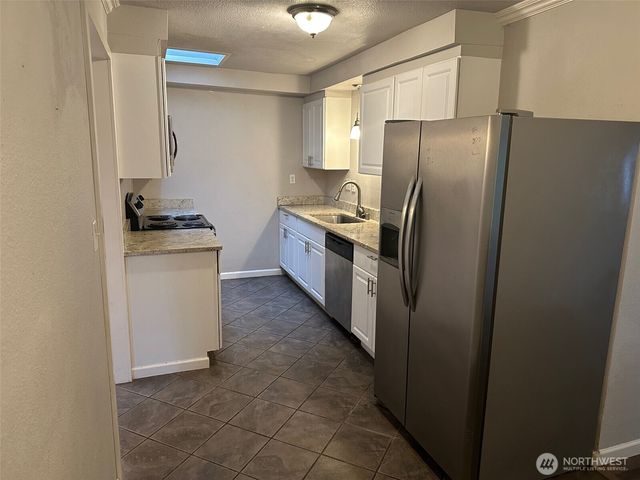 520 Butte Avenue, Pacific, WA 98047