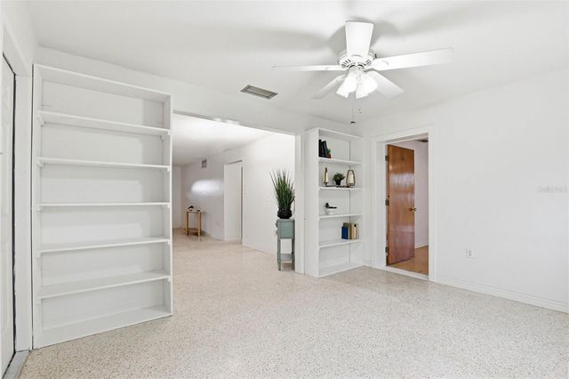 2930 80TH STREET N, St Petersburg, FL 33710