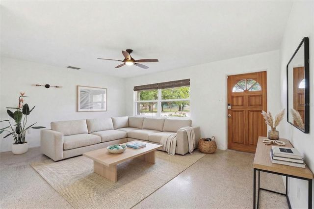 2930 80TH STREET N, St Petersburg, FL 33710