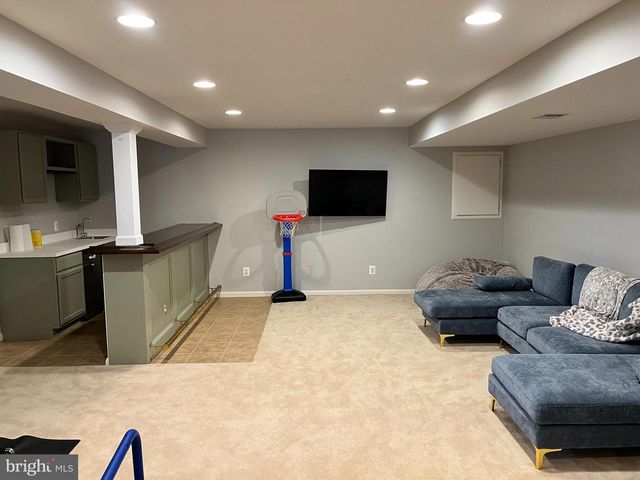 20611 COPPERSMITH DR, Ashburn, VA 20147