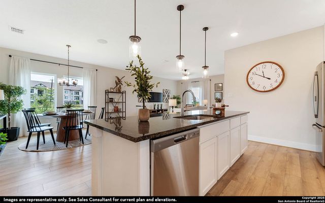 925 Gray Cloud Drive, New Braunfels, TX 78130