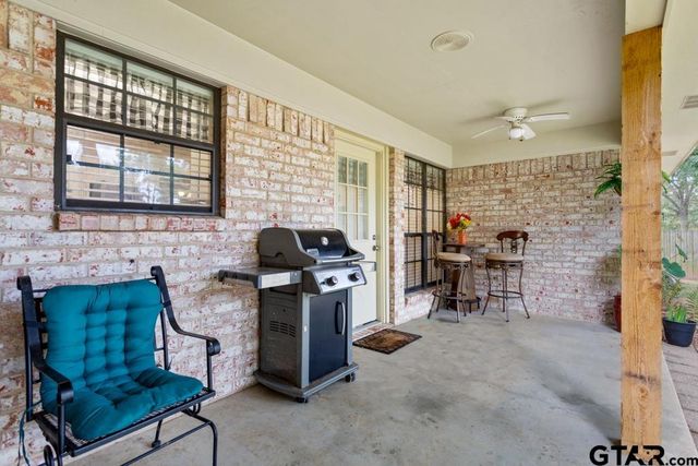 3108 Williamsburg Cir, Tyler, TX 75701