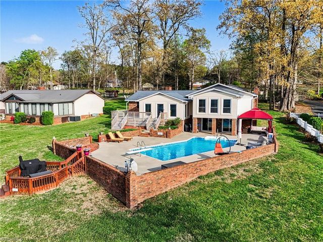 1017 Holloway Church Road, Lexington, NC 27292