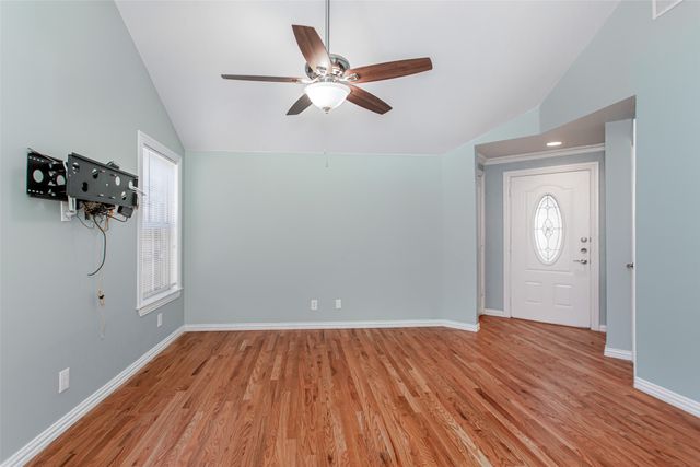 4139 Rosser Square, Dallas, TX 75244