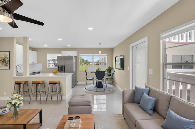 144 Fanshaw D, Boca Raton, FL 33434