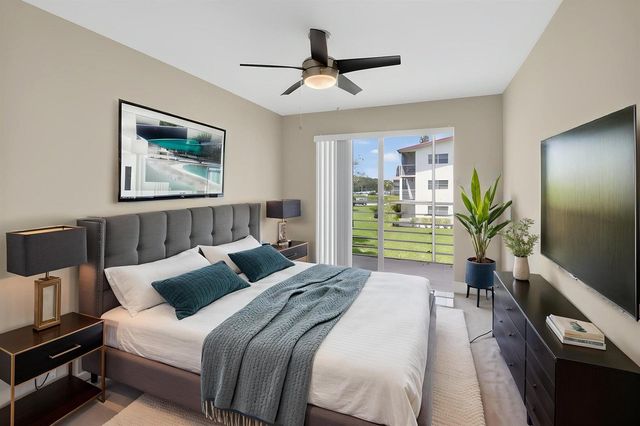 144 Fanshaw D, Boca Raton, FL 33434