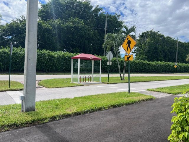 144 Fanshaw D, Boca Raton, FL 33434
