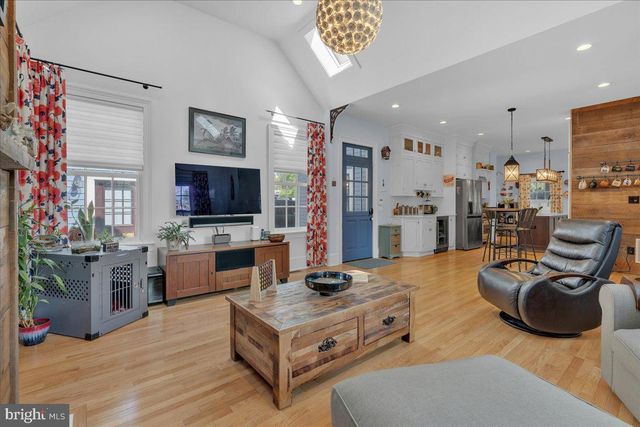 83 CENTRE ST, Haddonfield, NJ 08033