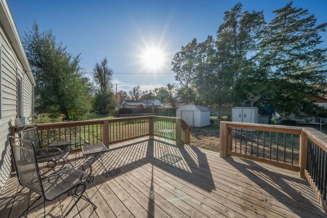 1839 S Ridgewood dr, Wichita, KS 67218