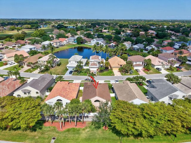 6090 Newport Village Way, Lake Worth, FL 33463