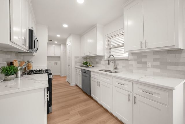 5905 Saramac Drive, Watauga, TX 76148