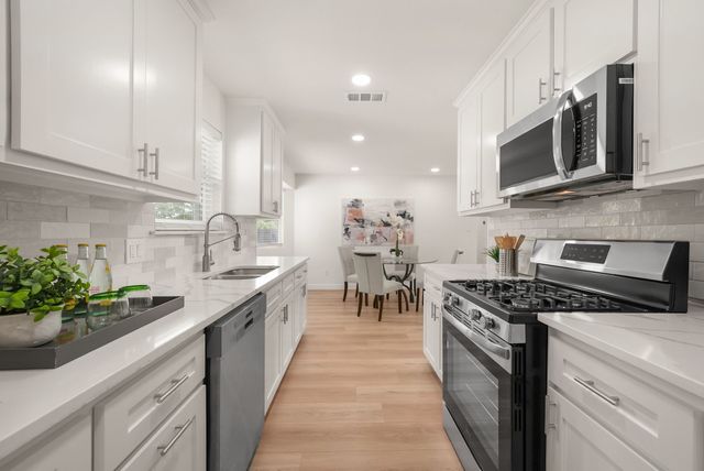 5905 Saramac Drive, Watauga, TX 76148