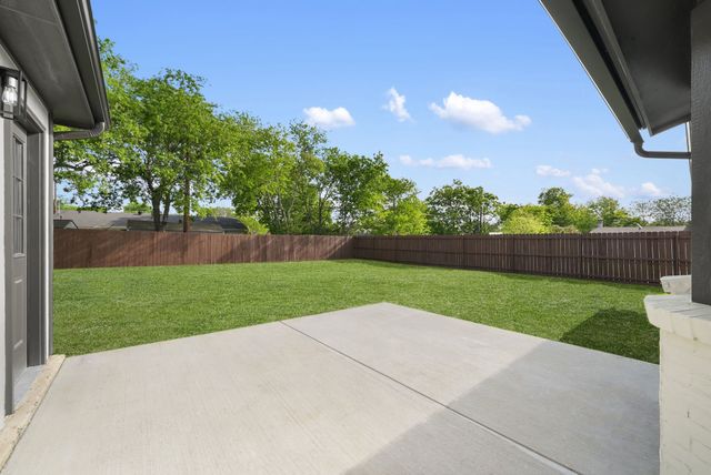 5905 Saramac Drive, Watauga, TX 76148