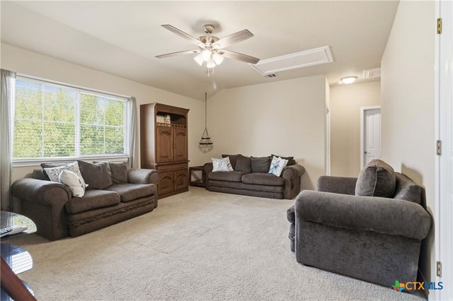 3353 Joshs Way, Marion, TX 78124