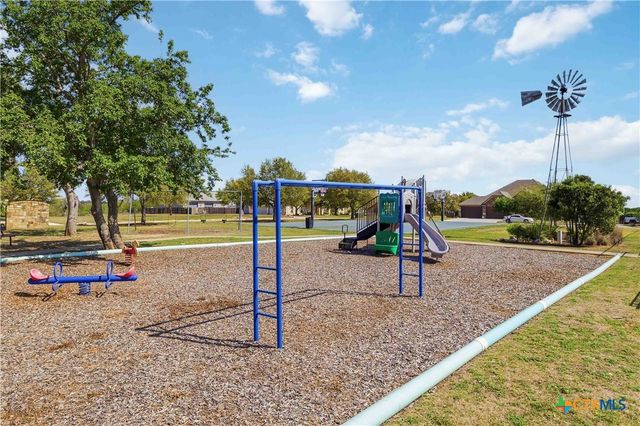 3353 Joshs Way, Marion, TX 78124