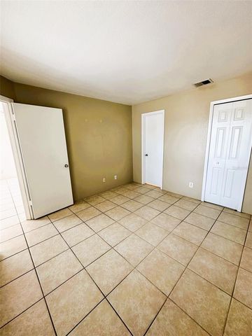 4760 WALDEN CIRCLE 5-31, Orlando, FL 32811