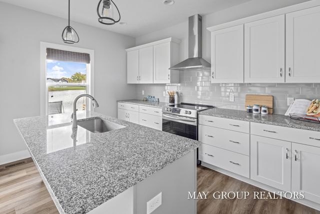 7346 Yellowstone Drive, Georgetown Twp, MI 49426