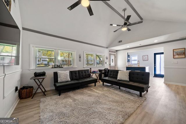 436 W Lake Avenue NW, Atlanta, GA 30318