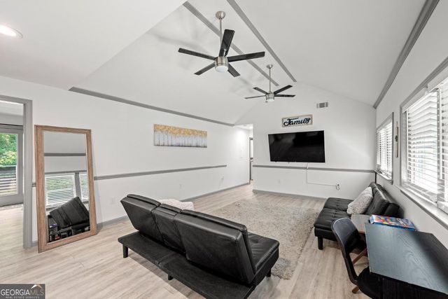 436 W Lake Avenue NW, Atlanta, GA 30318