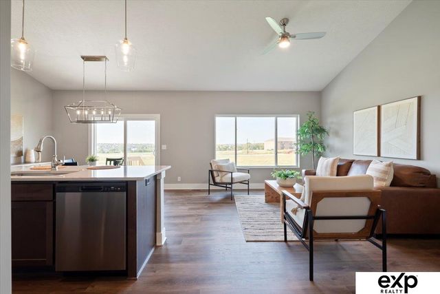 7345 N 10th Street, Lincoln, NE 68521