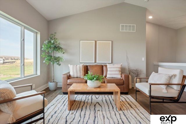 7345 N 10th Street, Lincoln, NE 68521