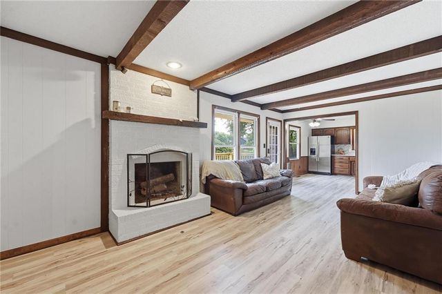 400 S NORMANDY Drive, Olathe, KS 66061
