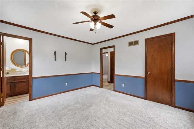 400 S NORMANDY Drive, Olathe, KS 66061