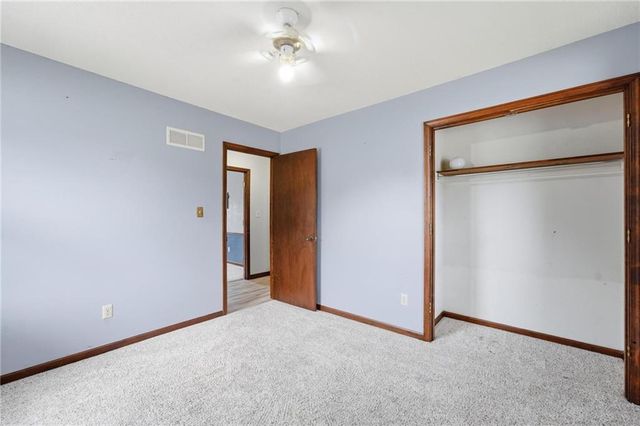 400 S NORMANDY Drive, Olathe, KS 66061