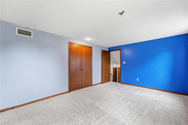 400 S NORMANDY Drive, Olathe, KS 66061