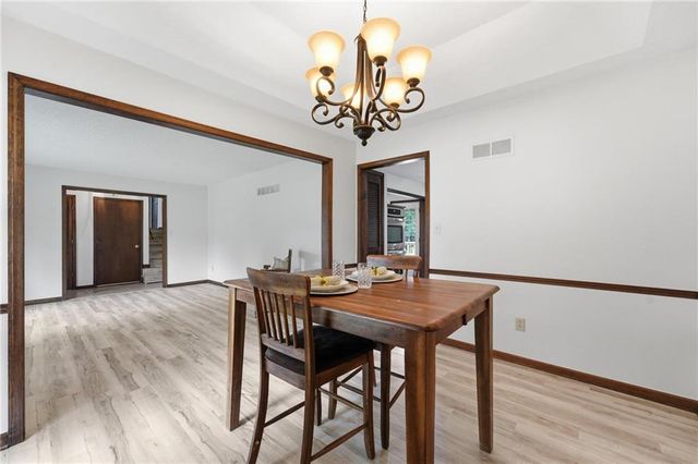 400 S NORMANDY Drive, Olathe, KS 66061