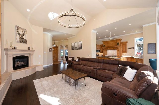 4022 Legend Dr, Rocklin, CA 95765