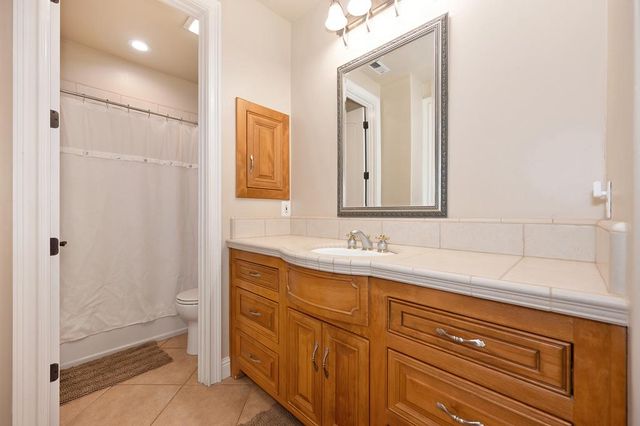 4022 Legend Dr, Rocklin, CA 95765