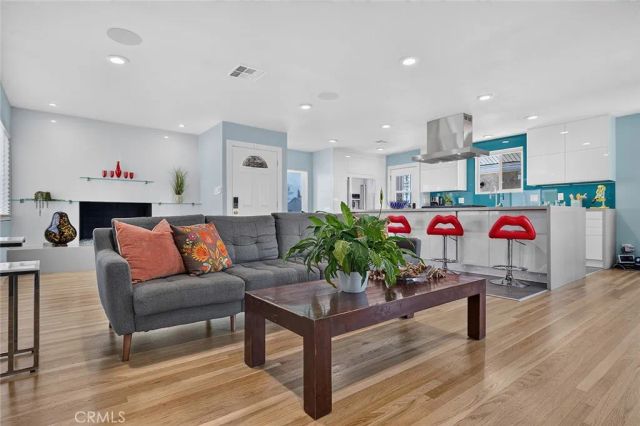 15225 Parron, Gardena, CA 90249