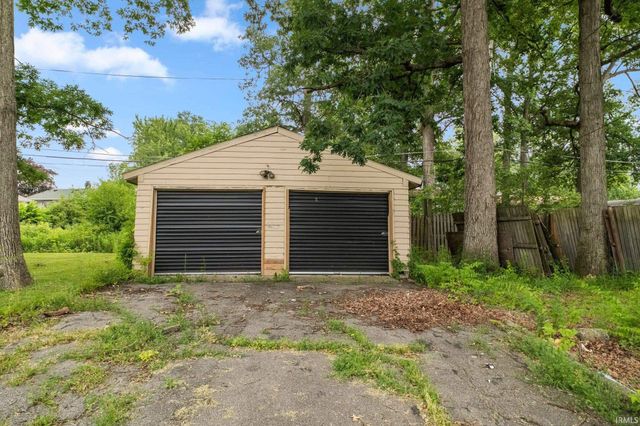 6125 Chaddsford Drive, Fort Wayne, IN 46816