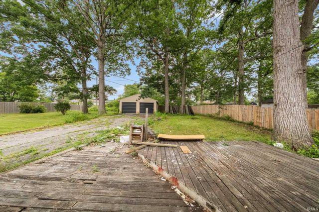 6125 Chaddsford Drive, Fort Wayne, IN 46816