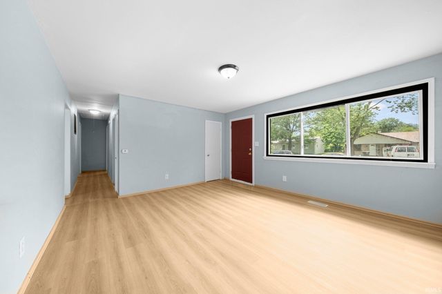 6125 Chaddsford Drive, Fort Wayne, IN 46816