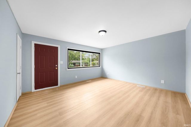 6125 Chaddsford Drive, Fort Wayne, IN 46816