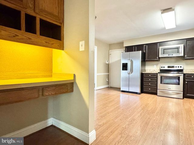 15407 SKYLINE DR, Dumfries, VA 22025