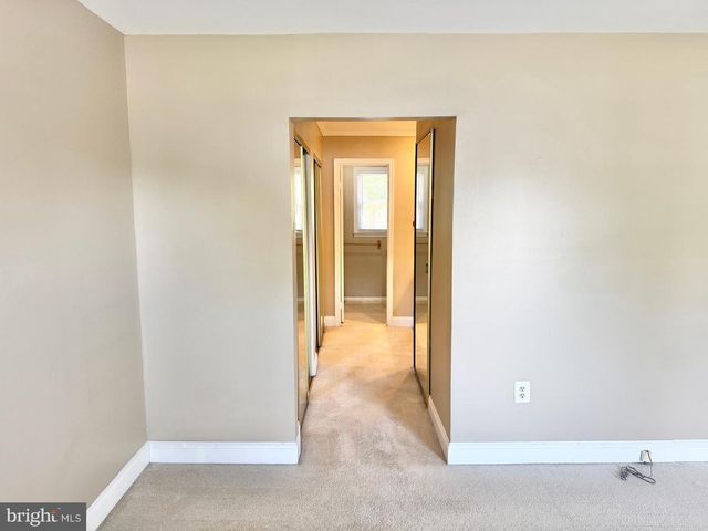 15407 SKYLINE DR, Dumfries, VA 22025