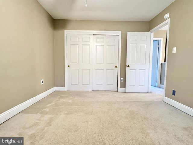 15407 SKYLINE DR, Dumfries, VA 22025