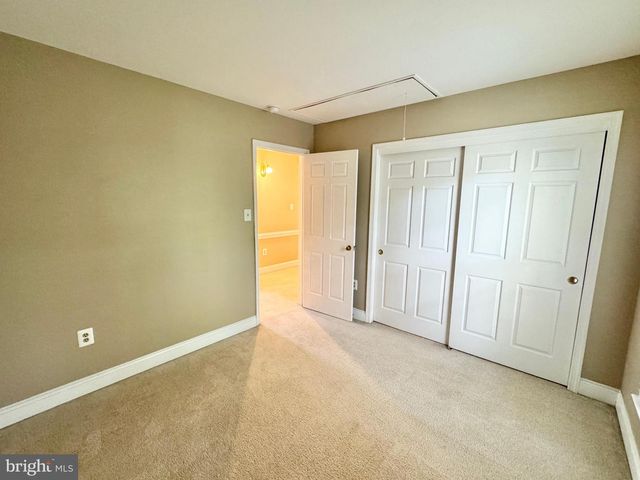 15407 SKYLINE DR, Dumfries, VA 22025