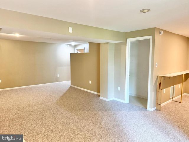 15407 SKYLINE DR, Dumfries, VA 22025