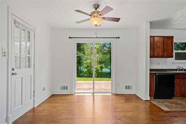 6070 Pine Mountain NW Court, Kennesaw, GA 30152
