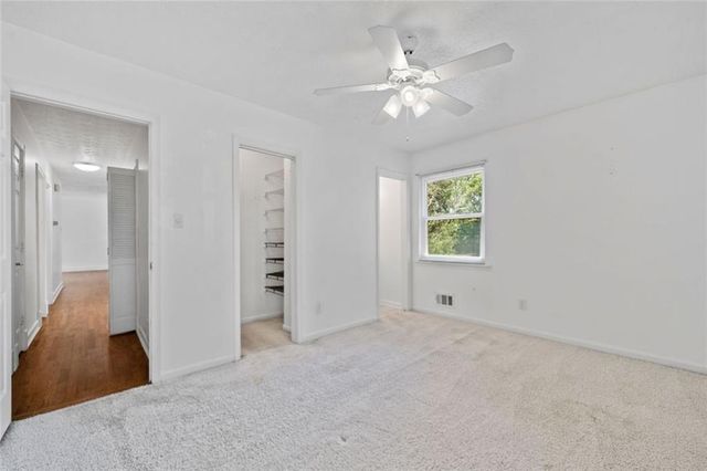 6070 Pine Mountain NW Court, Kennesaw, GA 30152