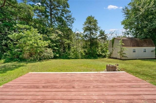 6070 Pine Mountain NW Court, Kennesaw, GA 30152