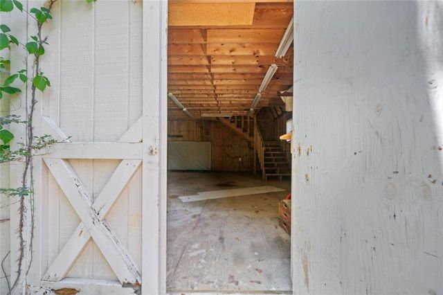 6070 Pine Mountain NW Court, Kennesaw, GA 30152