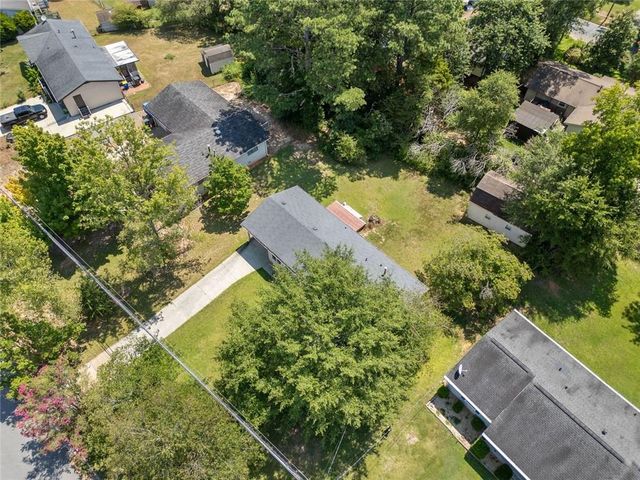 6070 Pine Mountain NW Court, Kennesaw, GA 30152