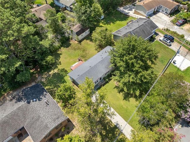 6070 Pine Mountain NW Court, Kennesaw, GA 30152