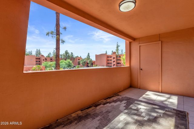 12222 N PARADISE VILLAGE Parkway S 233, Phoenix, AZ 85032
