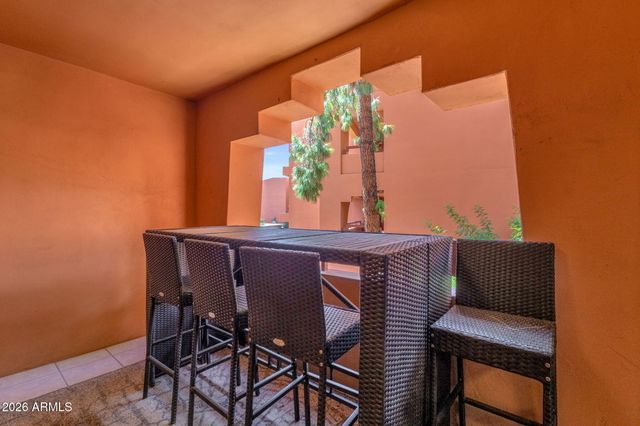 12222 N PARADISE VILLAGE Parkway S 233, Phoenix, AZ 85032